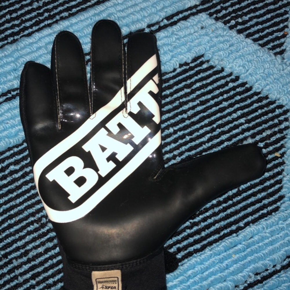 BATTLE Football Receiver Gloves - Picture 2 of 5
